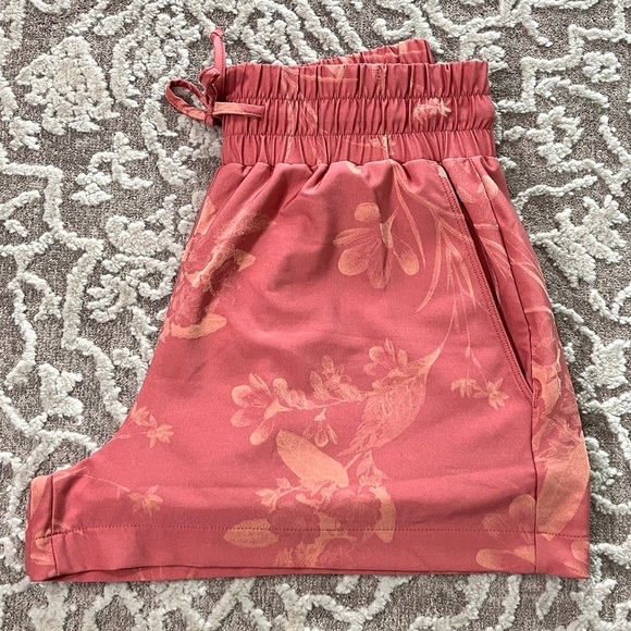 Spiritual Gangster Baja Floral 3” Shorts - Picture 10 of 15